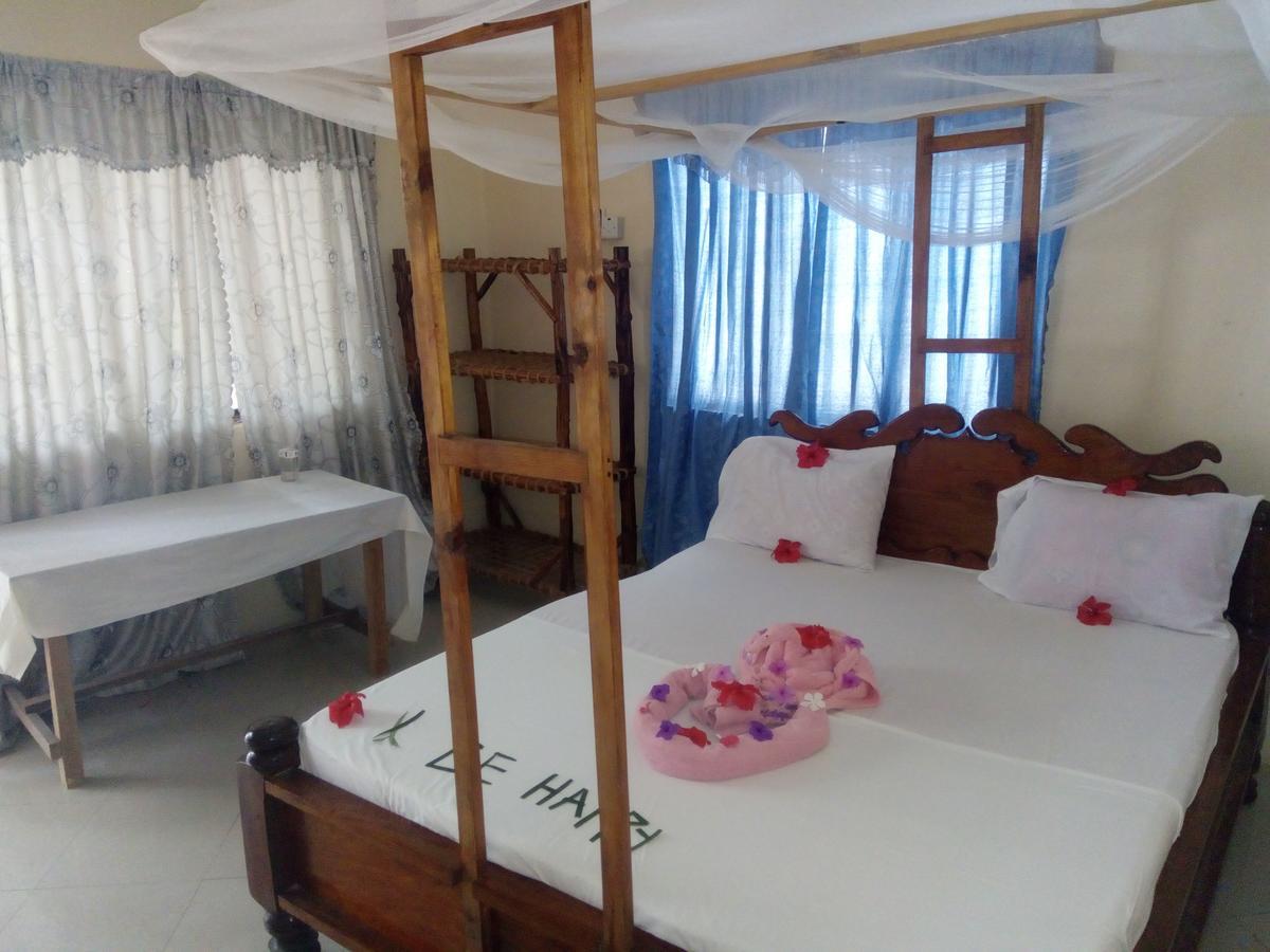 Asiya Beach Bungalow Nungwi Exteriör bild
